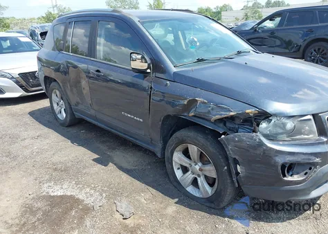 2014 Jeep Compass Sport z USA, uszkodzony, nr VIN 1C4NJDBB9ED749260